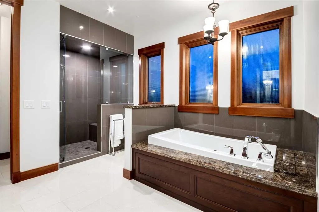 21 BUTTE HILLS Court
