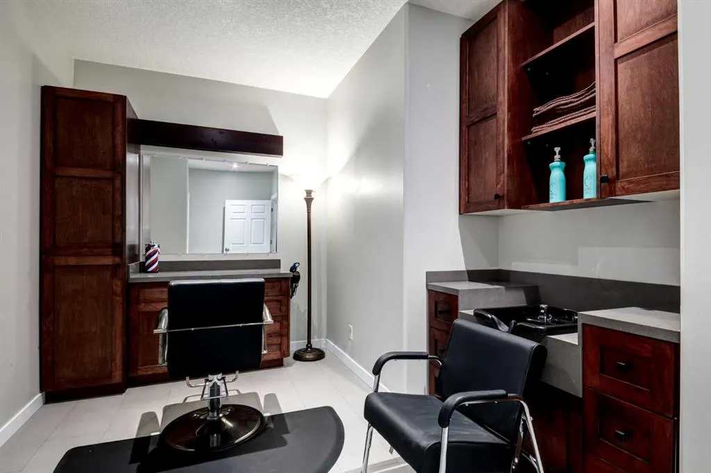21 BUTTE HILLS Court