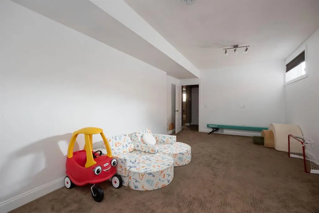 127 Killdeer Place