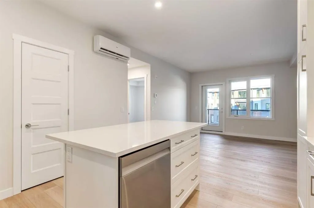 81 Arbour  Lake View NW, #1203