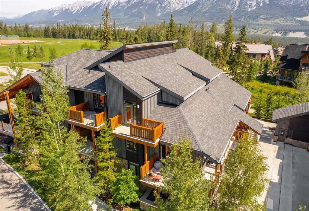 3000A Stewart Creek Drive, #204