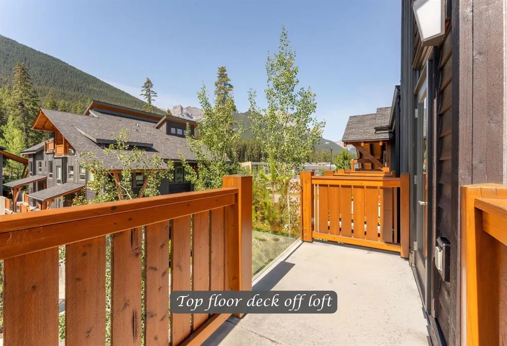 3000A Stewart Creek Drive, #204