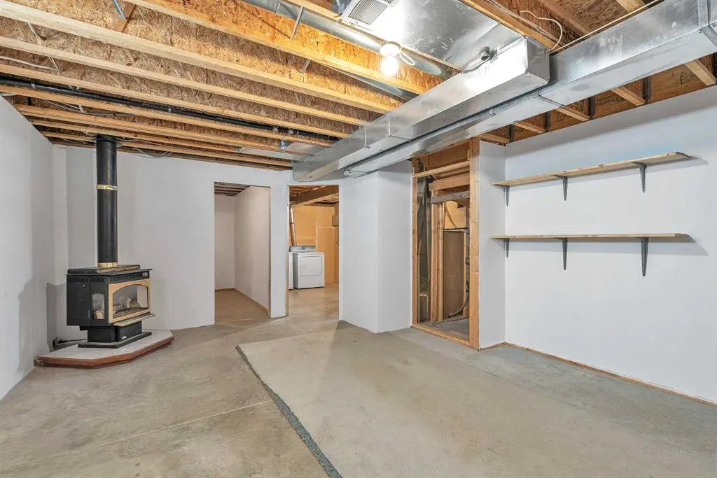 15 Harvest Rose Circle NE