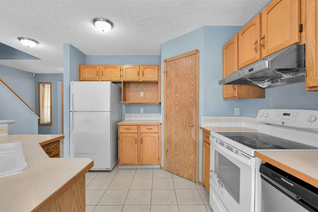 15 Harvest Rose Circle NE