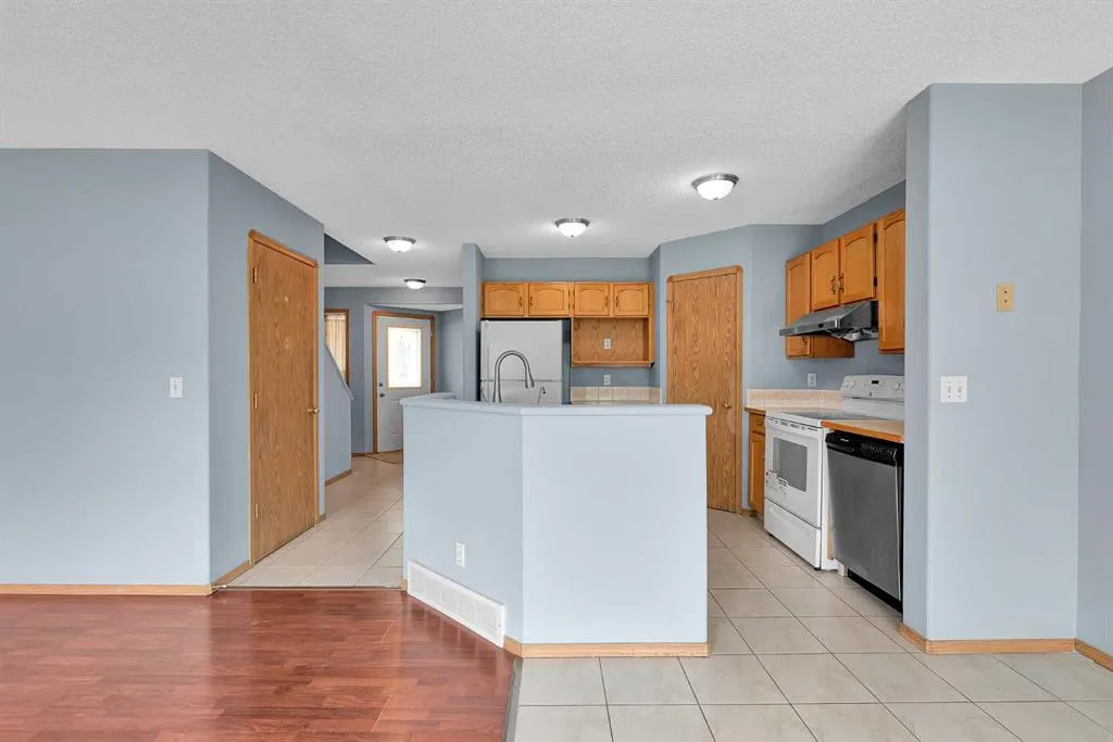 15 Harvest Rose Circle NE