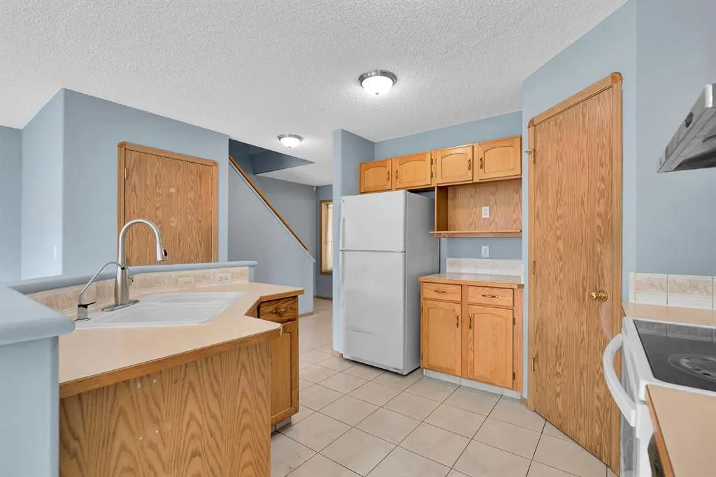 15 Harvest Rose Circle NE