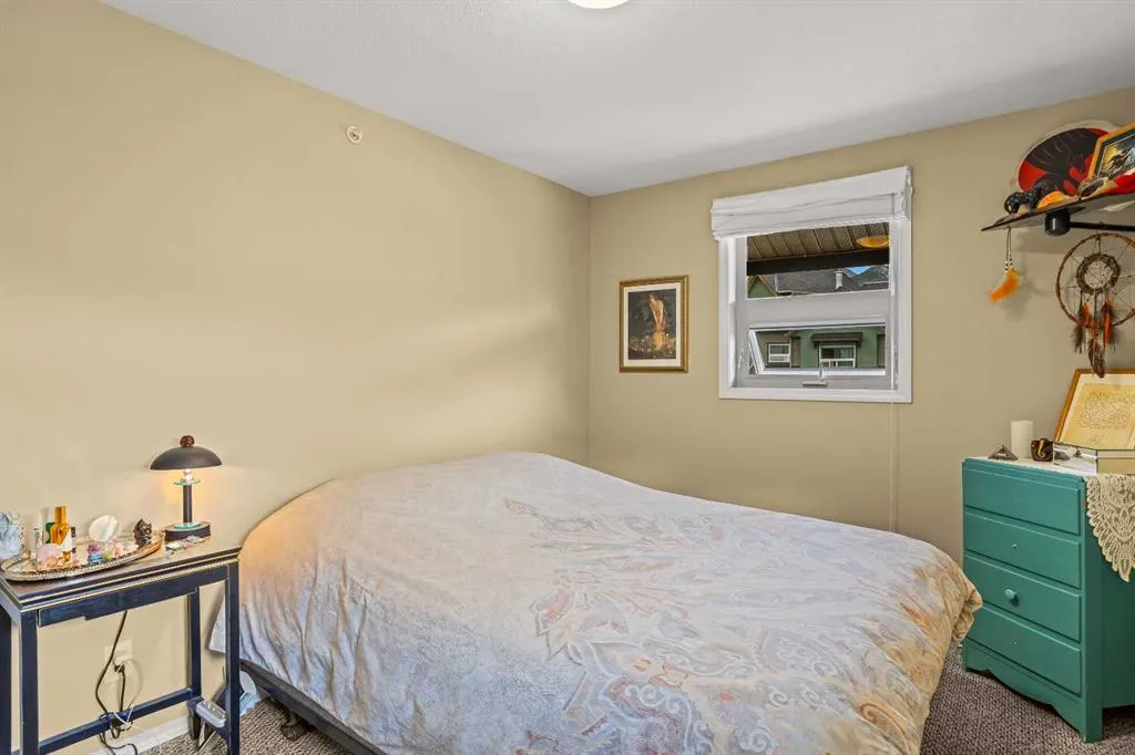 186 Kananaskis Way NW, #408