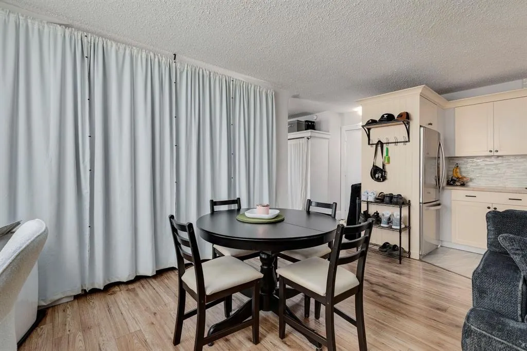 314 14 Street NW, #302