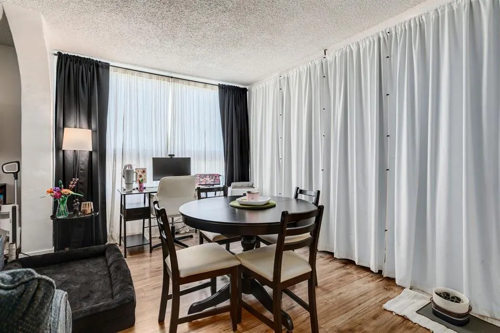 314 14 Street NW, #302
