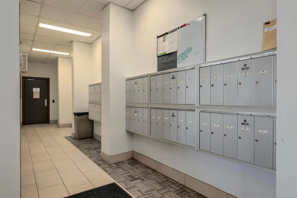 314 14 Street NW, #302