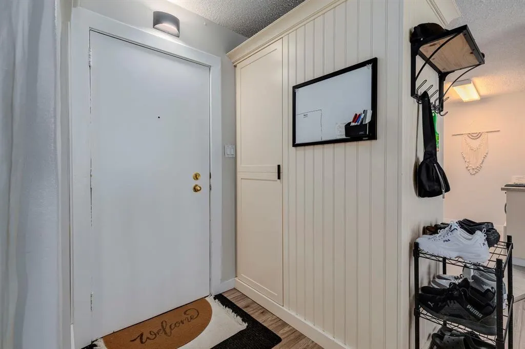314 14 Street NW, #302