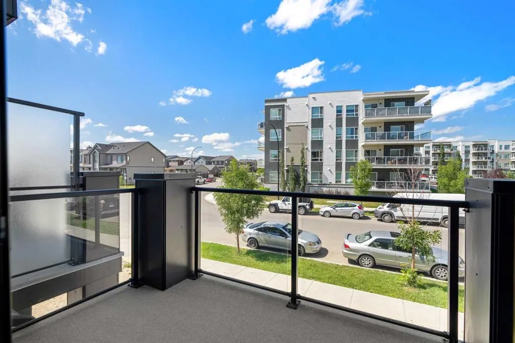 550 Seton Circle SE, #203