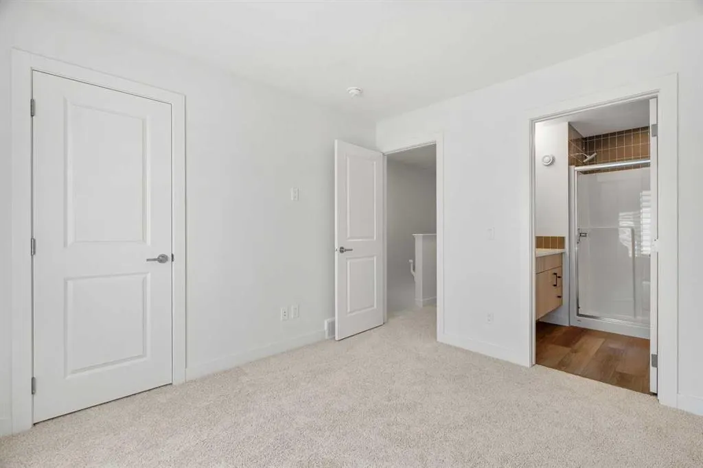 550 Seton Circle SE, #203