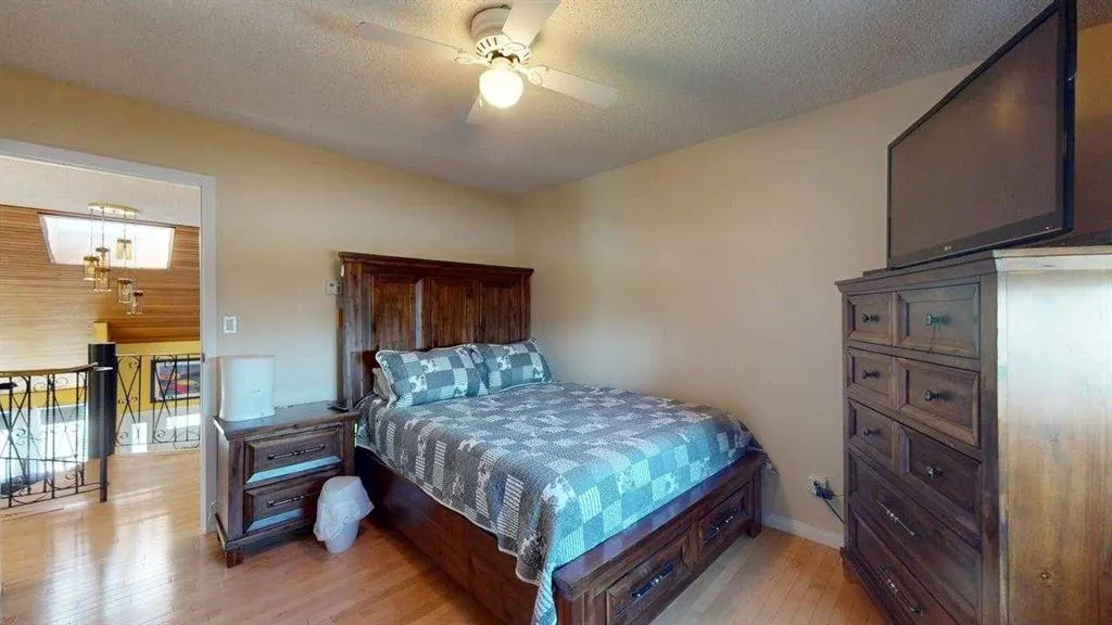 185 Oaks Bay