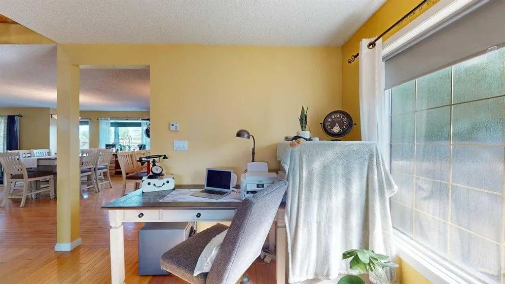 185 Oaks Bay