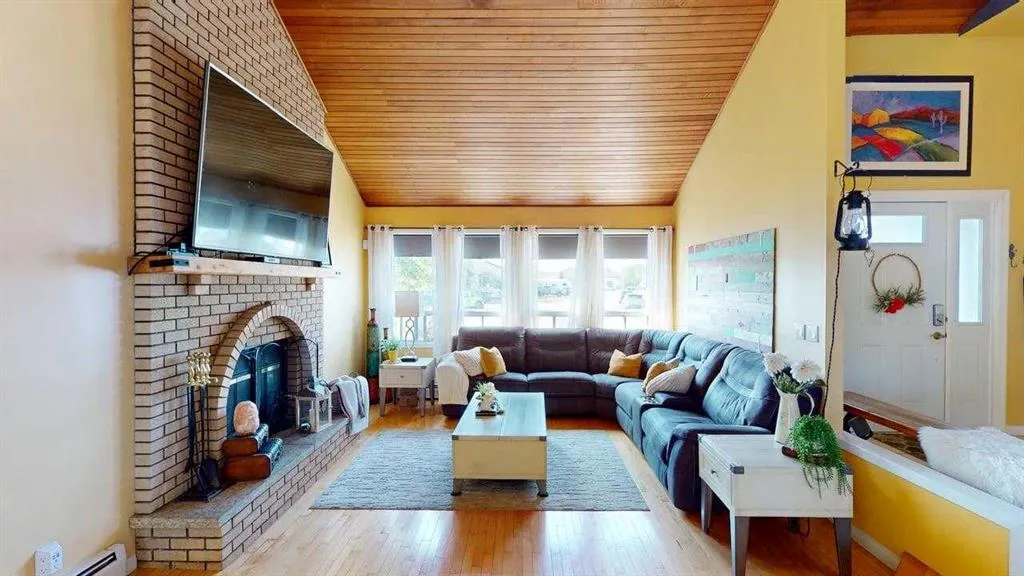 185 Oaks Bay