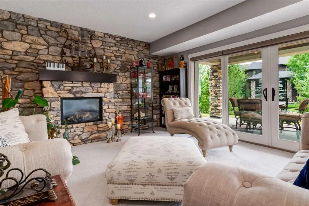 446 Brookside Court