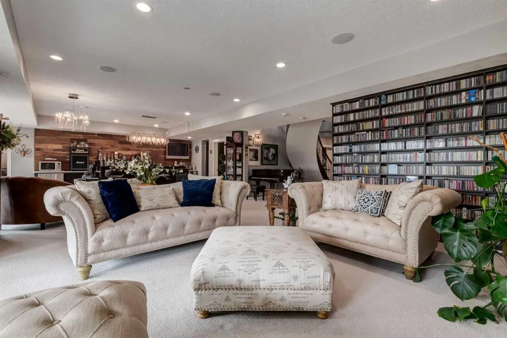 446 Brookside Court