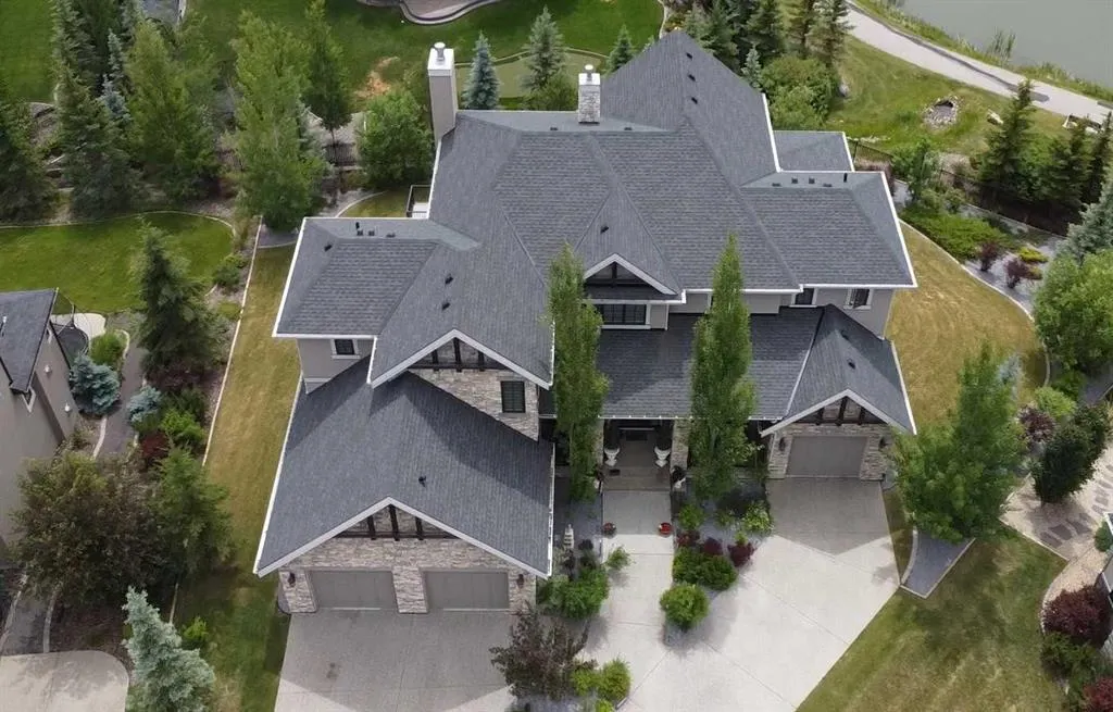 446 Brookside Court
