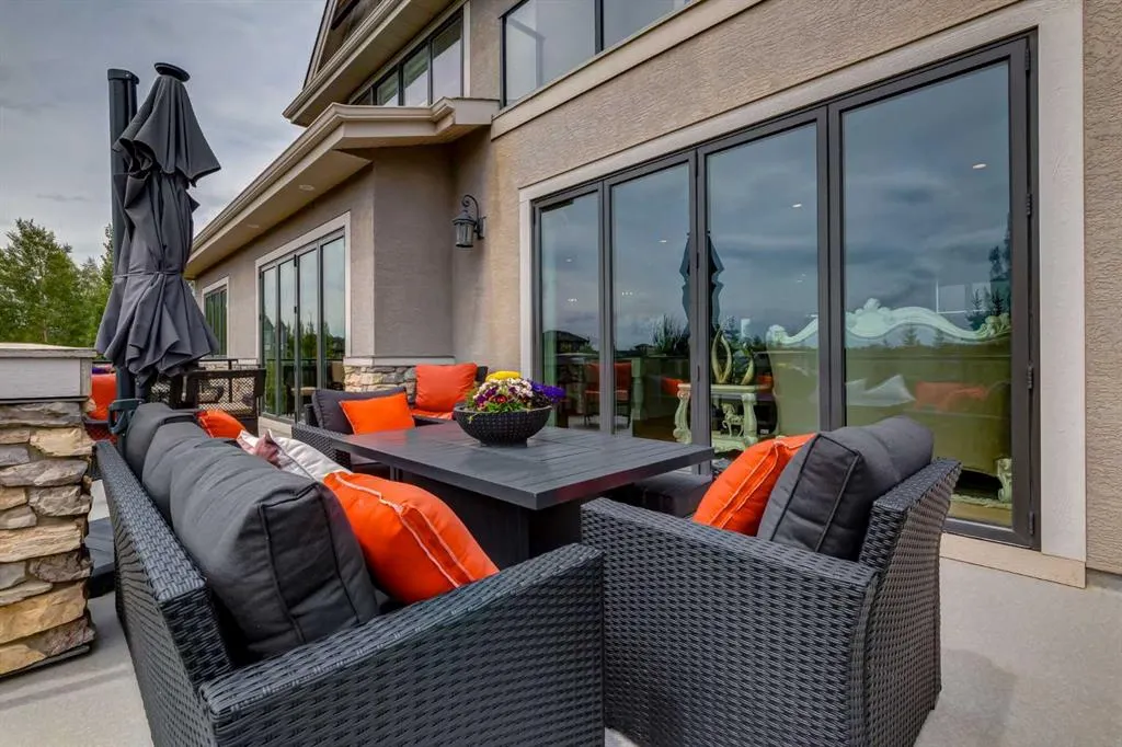 446 Brookside Court