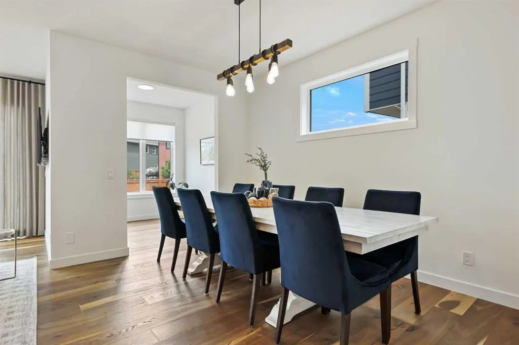 20 Cranbrook Manor SE
