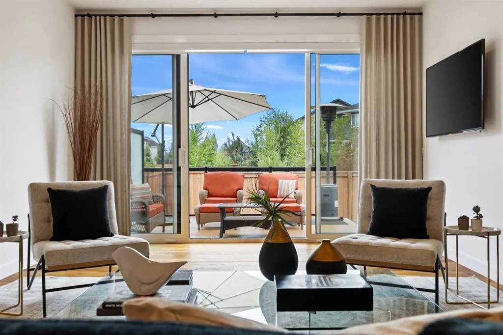 20 Cranbrook Manor SE