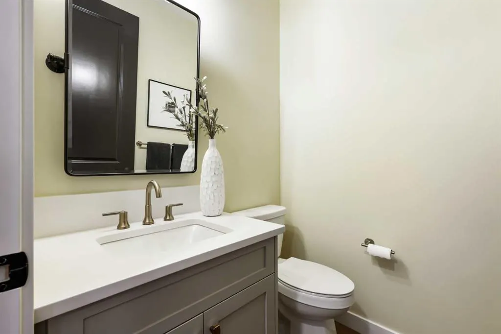 20 Cranbrook Manor SE
