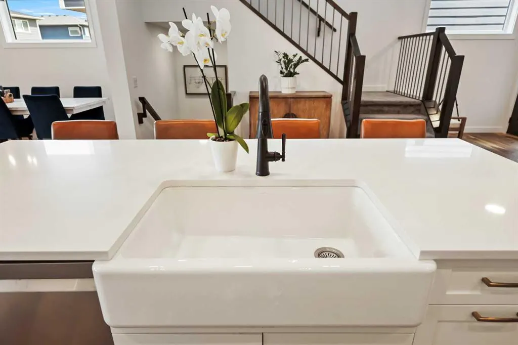 20 Cranbrook Manor SE
