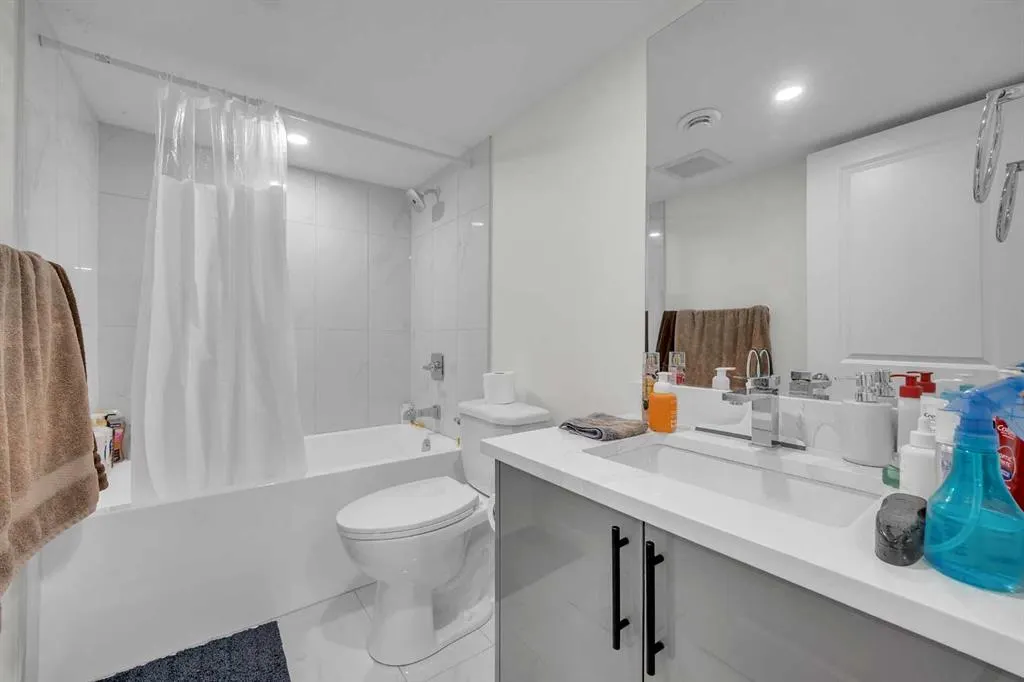229 Cornerbrook Common NE