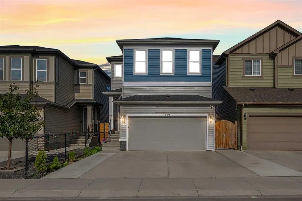 229 Cornerbrook Common NE