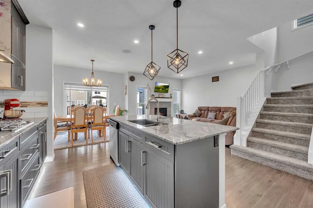 229 Cornerbrook Common NE