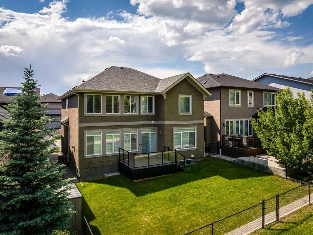 44 Panatella Rise NW