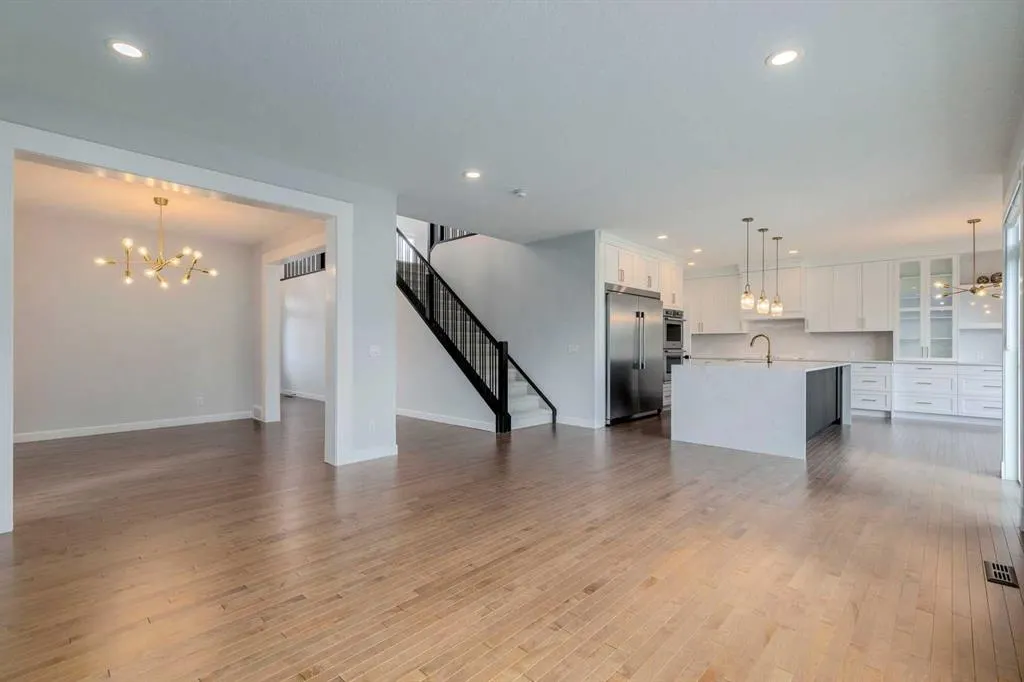 44 Panatella Rise NW
