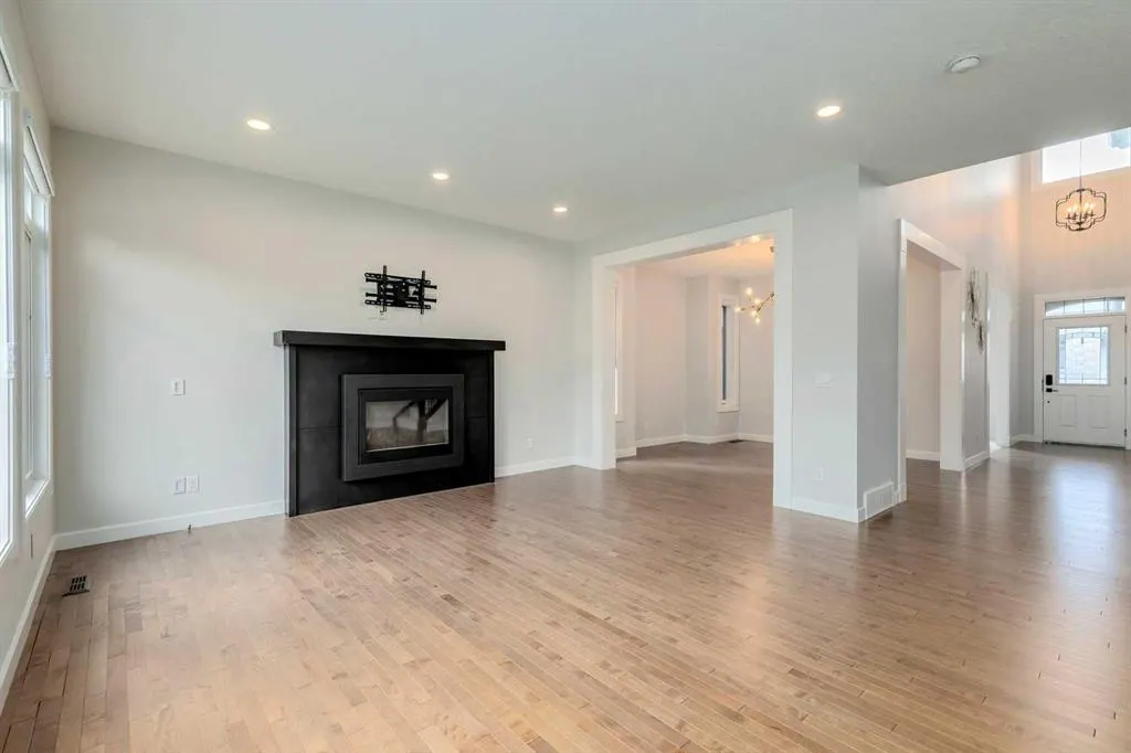 44 Panatella Rise NW
