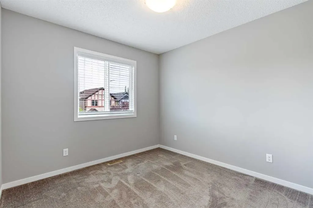 2092 New Brighton Park SE