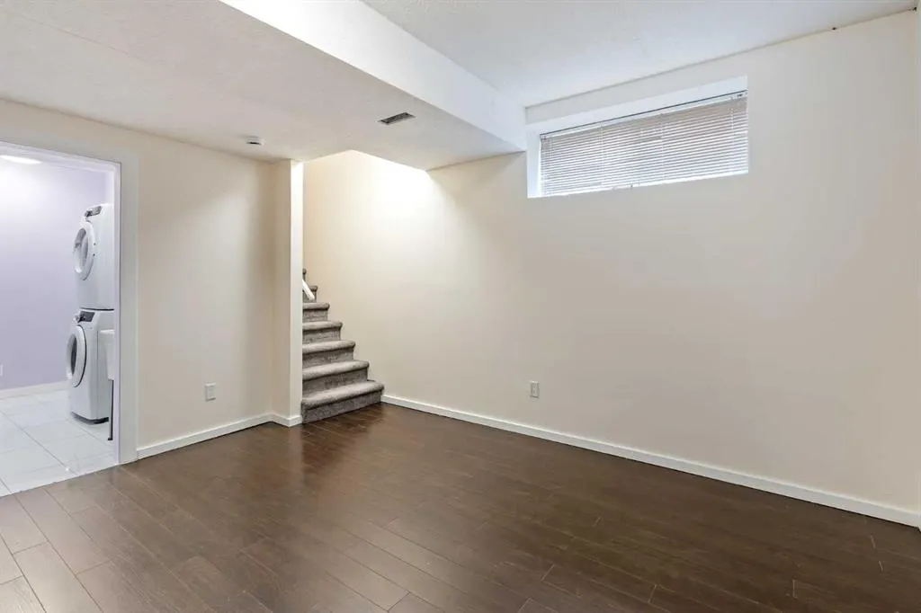 2092 New Brighton Park SE