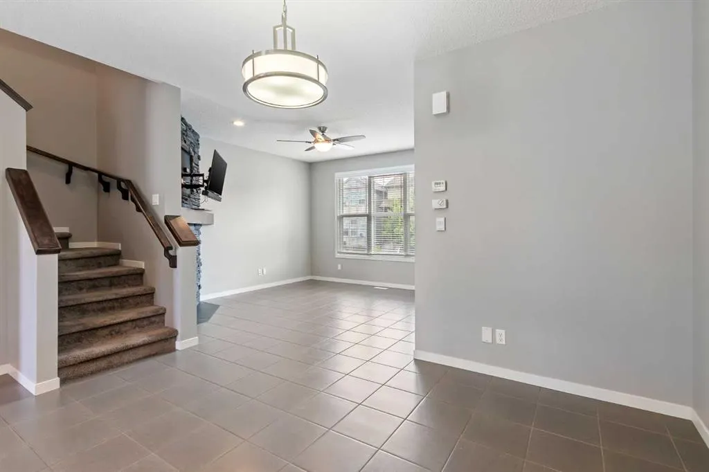 2092 New Brighton Park SE