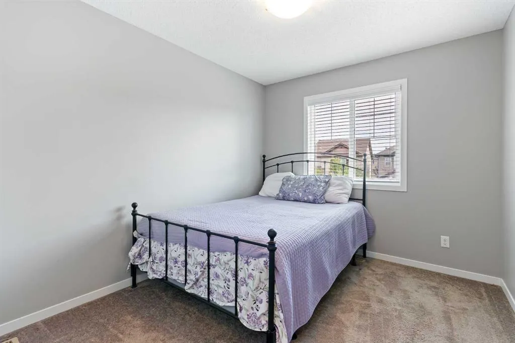 2092 New Brighton Park SE