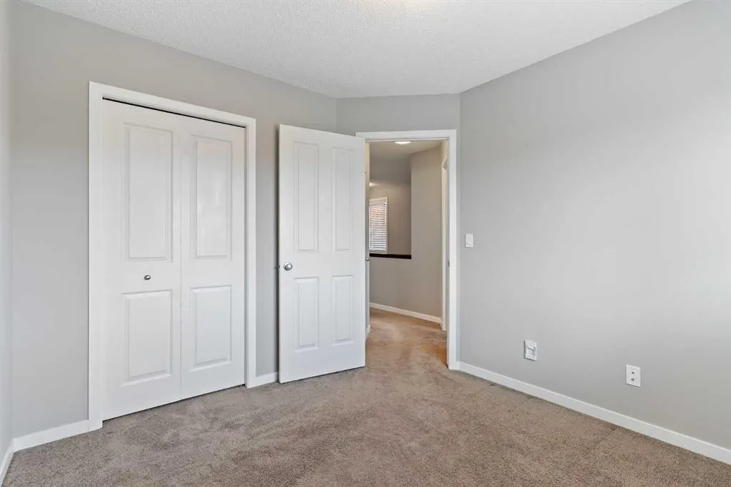 2092 New Brighton Park SE
