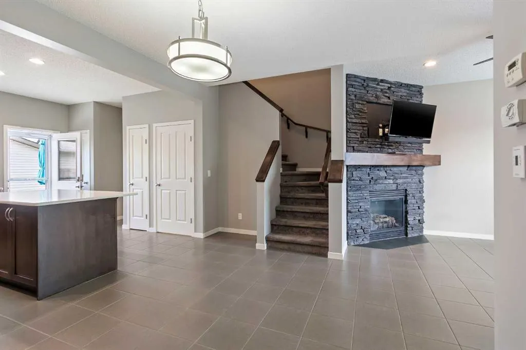 2092 New Brighton Park SE