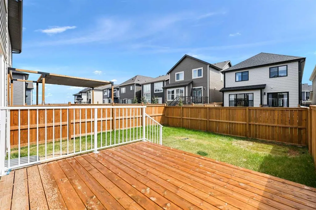130 Magnolia Court SE