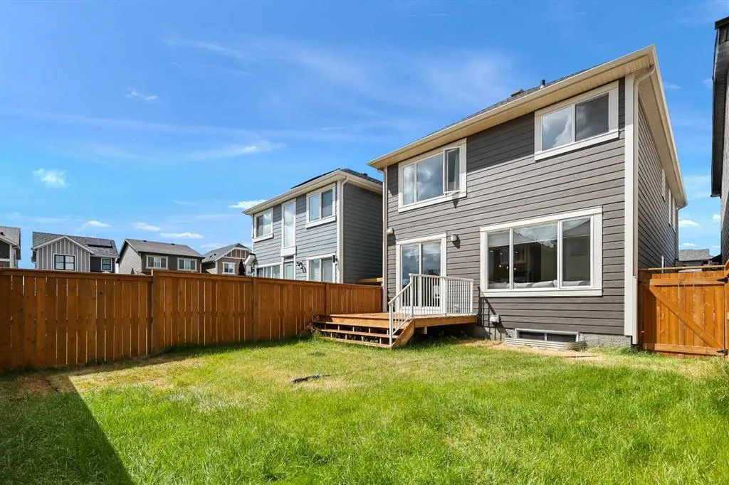 130 Magnolia Court SE