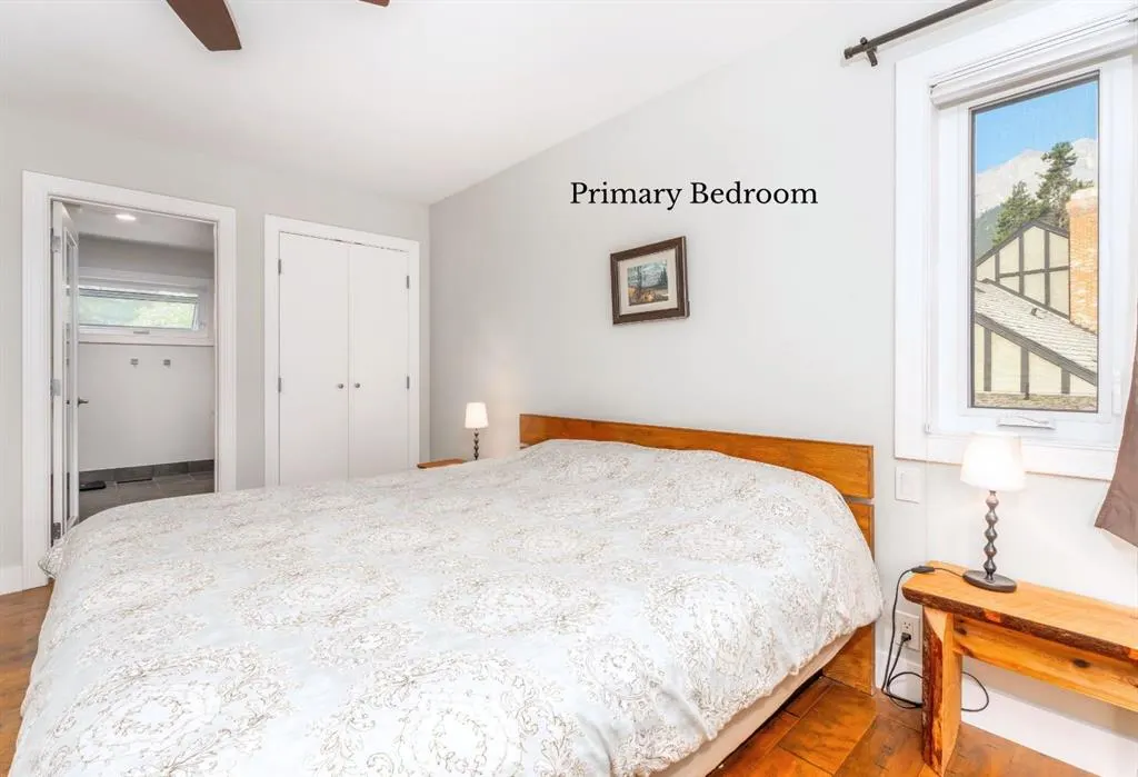 4 Woodside Lane