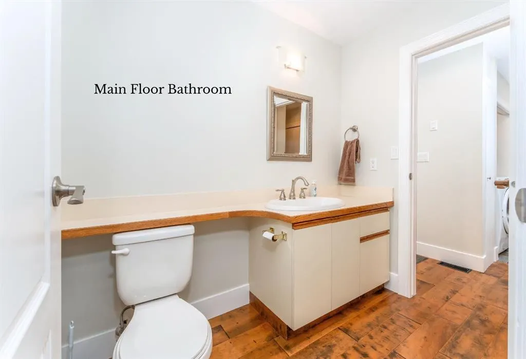 4 Woodside Lane