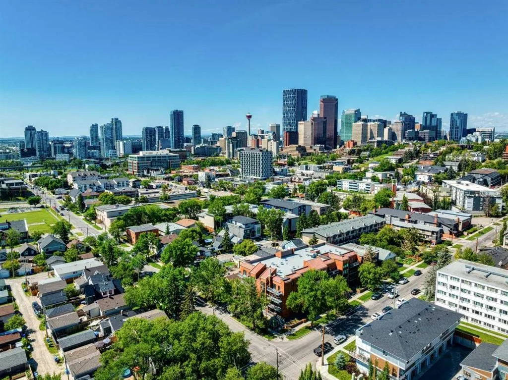 659 4 Avenue NE, #106