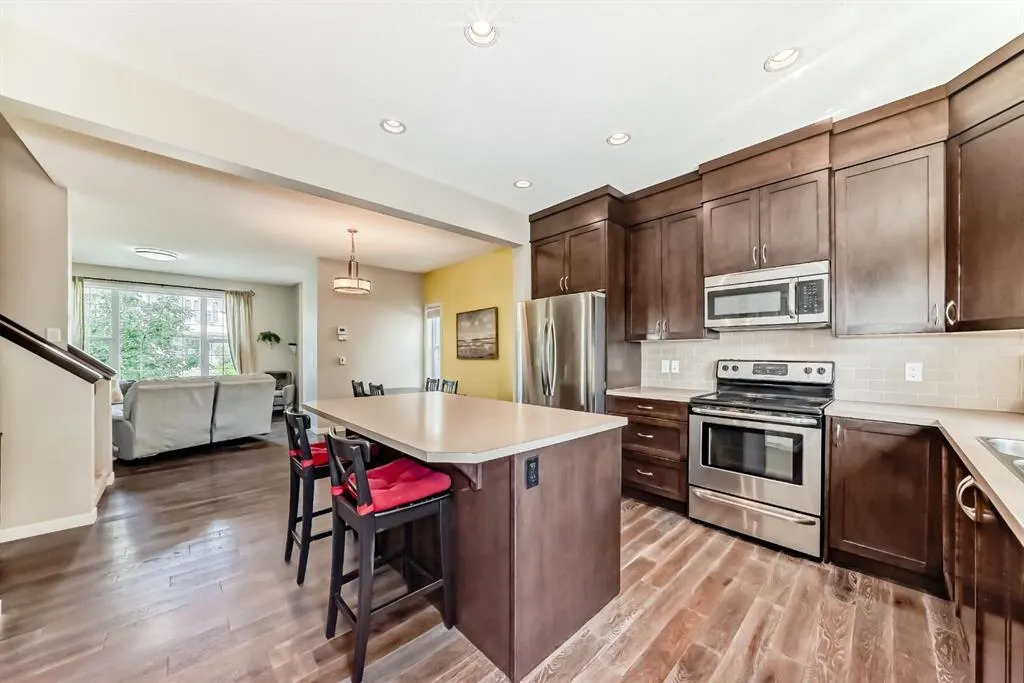 401 Cranberry Circle SE