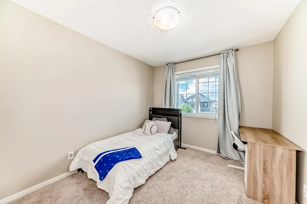 401 Cranberry Circle SE