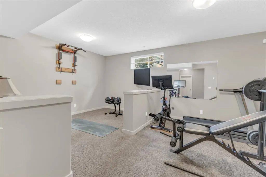 68 Sutherland Close