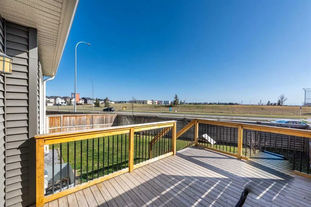 71 Savanna Parade NE