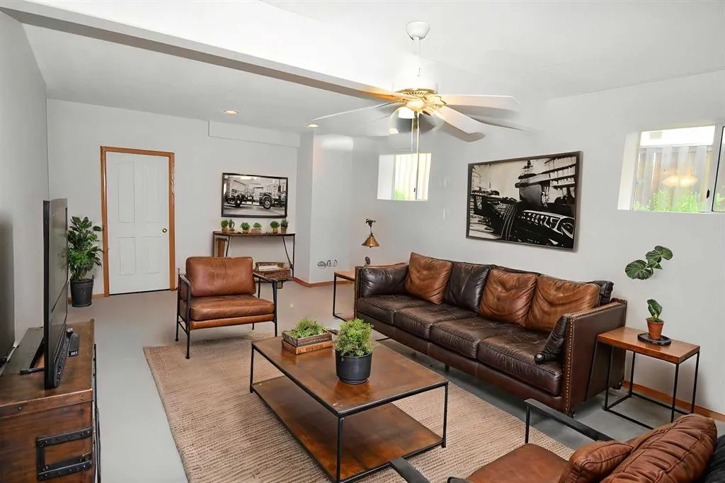 62 Parklane Drive